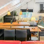 2 Bedroom In *