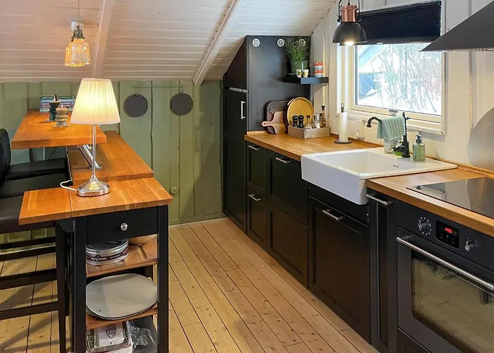 2 Bedroom In Holiday home Humble