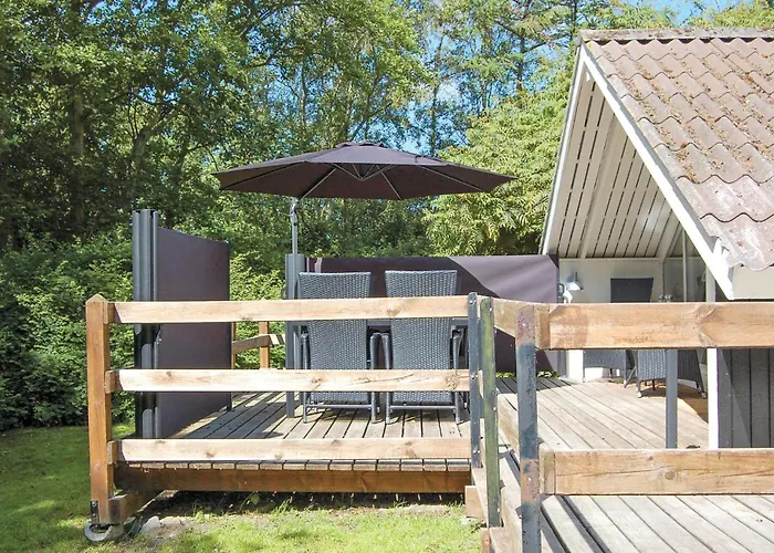 2 Bedroom In Holiday home *