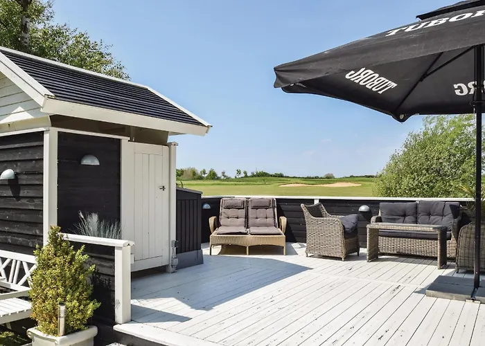 Holiday home 2 Bedroom In Humble