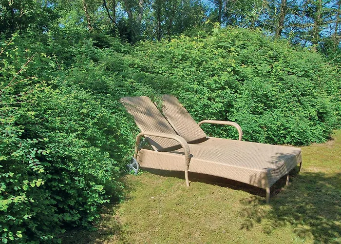 2 Bedroom In Holiday home